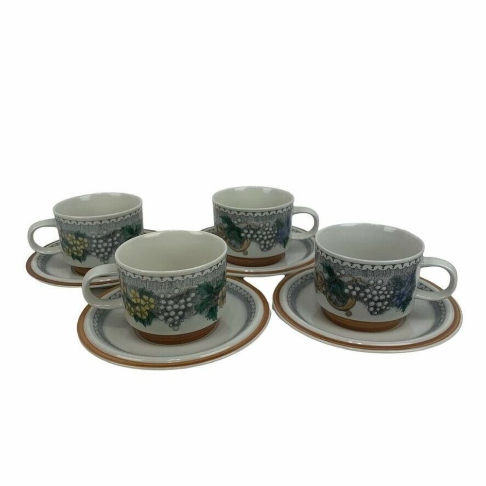 Goebel Burgund 4 Cups & Saucers Oeslauer Manufaktur Bavaria W Germany Coffee Tea